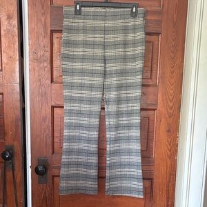 Lift Pull On Plaid Kick Flare Pant size M